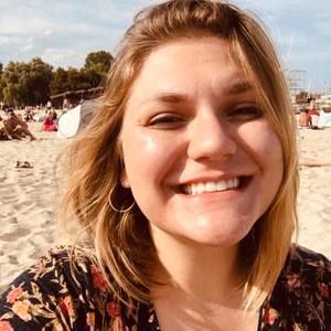 Meet your Posher, Lydia